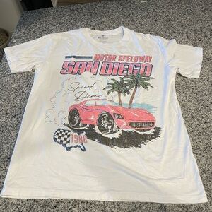 Hollister Graphic Tee